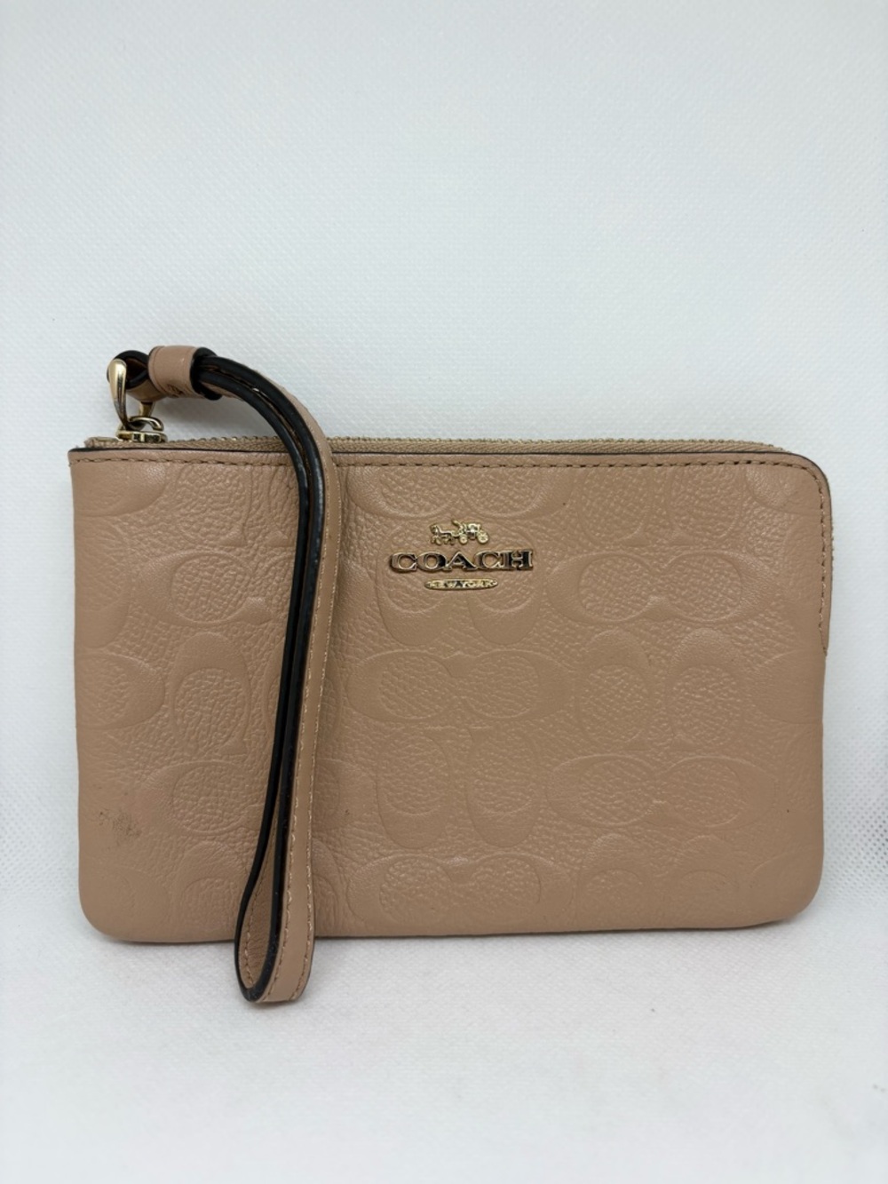 Coach Cream Wallet Wristlet With Horse And Carriage Logo In Gold Color
